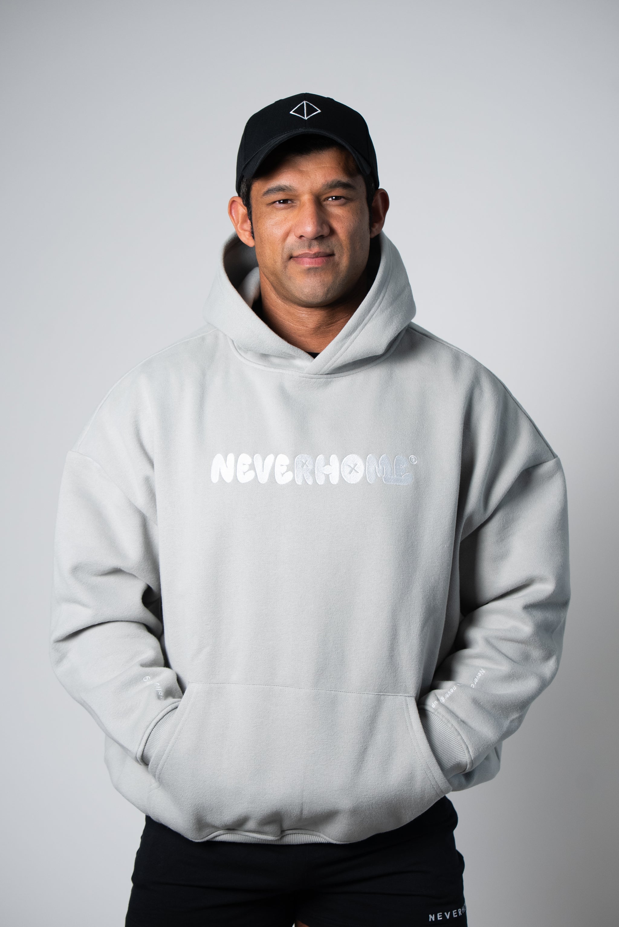 Joshua 1:9 Oversize Comfort Hoodie