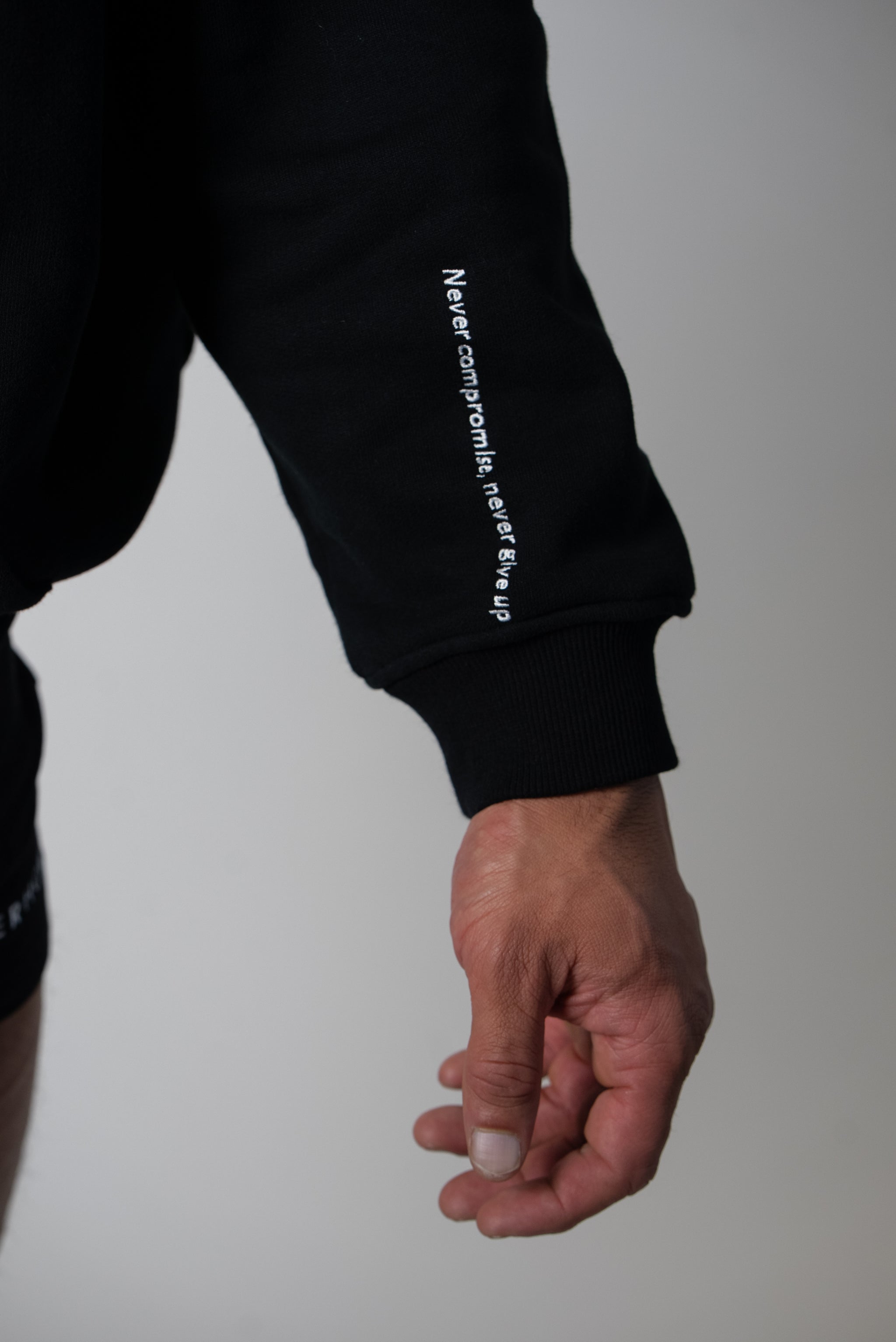 Joshua 1:9 Oversize Comfort Hoodie