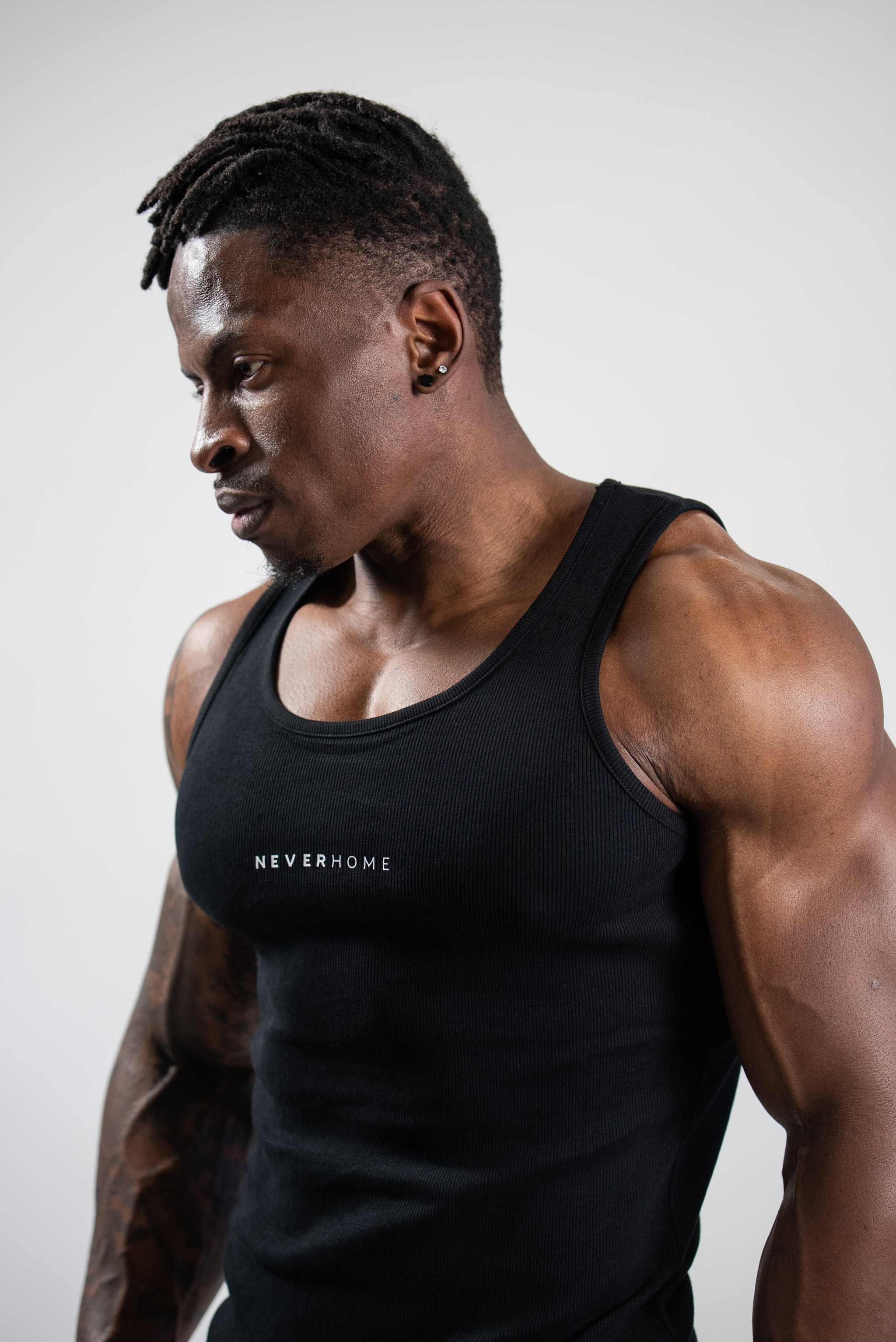 RIBBED BEATER