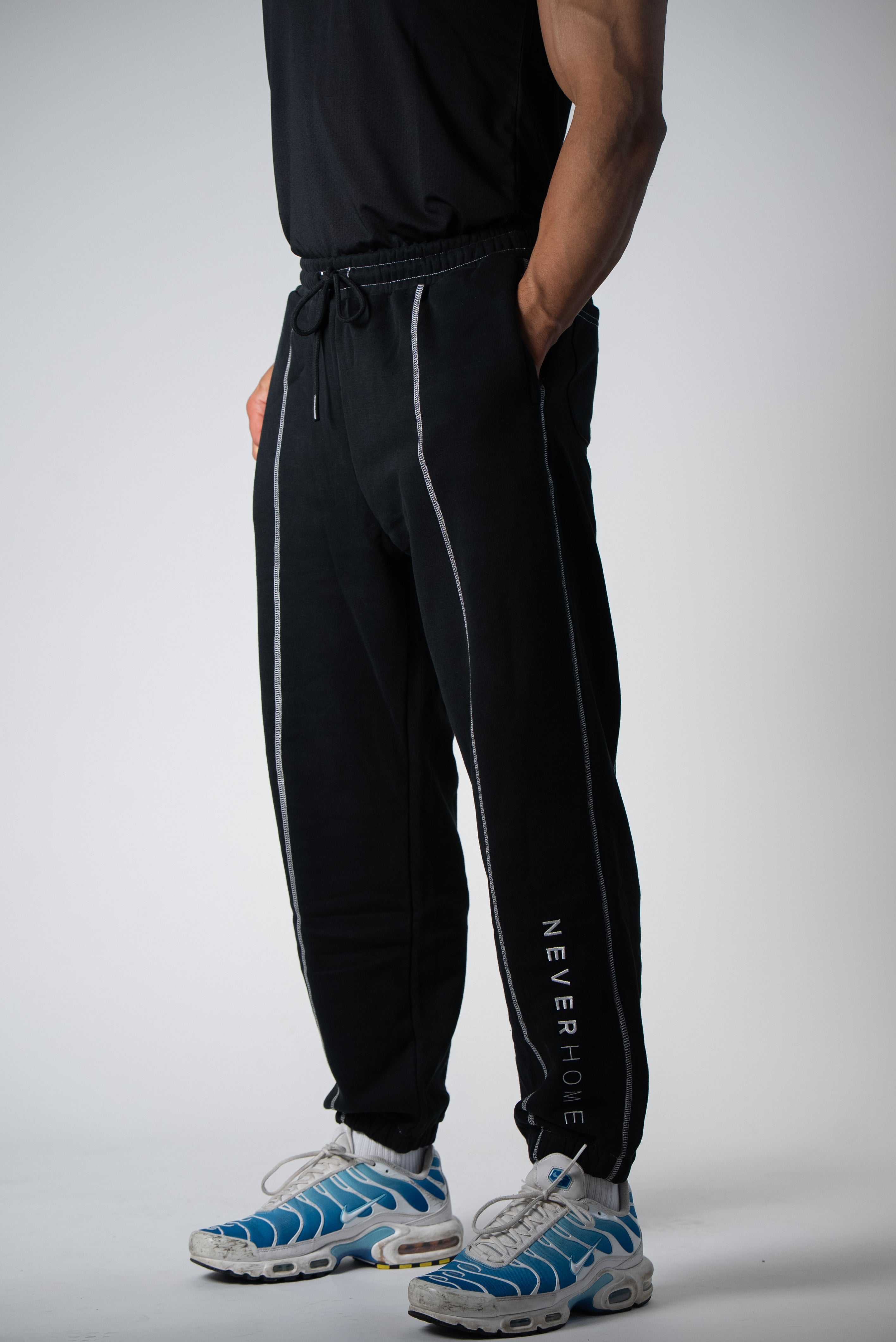 トップス neith. Gathered Track Pants(Black) OVERSIZED TRACKSUIT PANTS – Neverhome