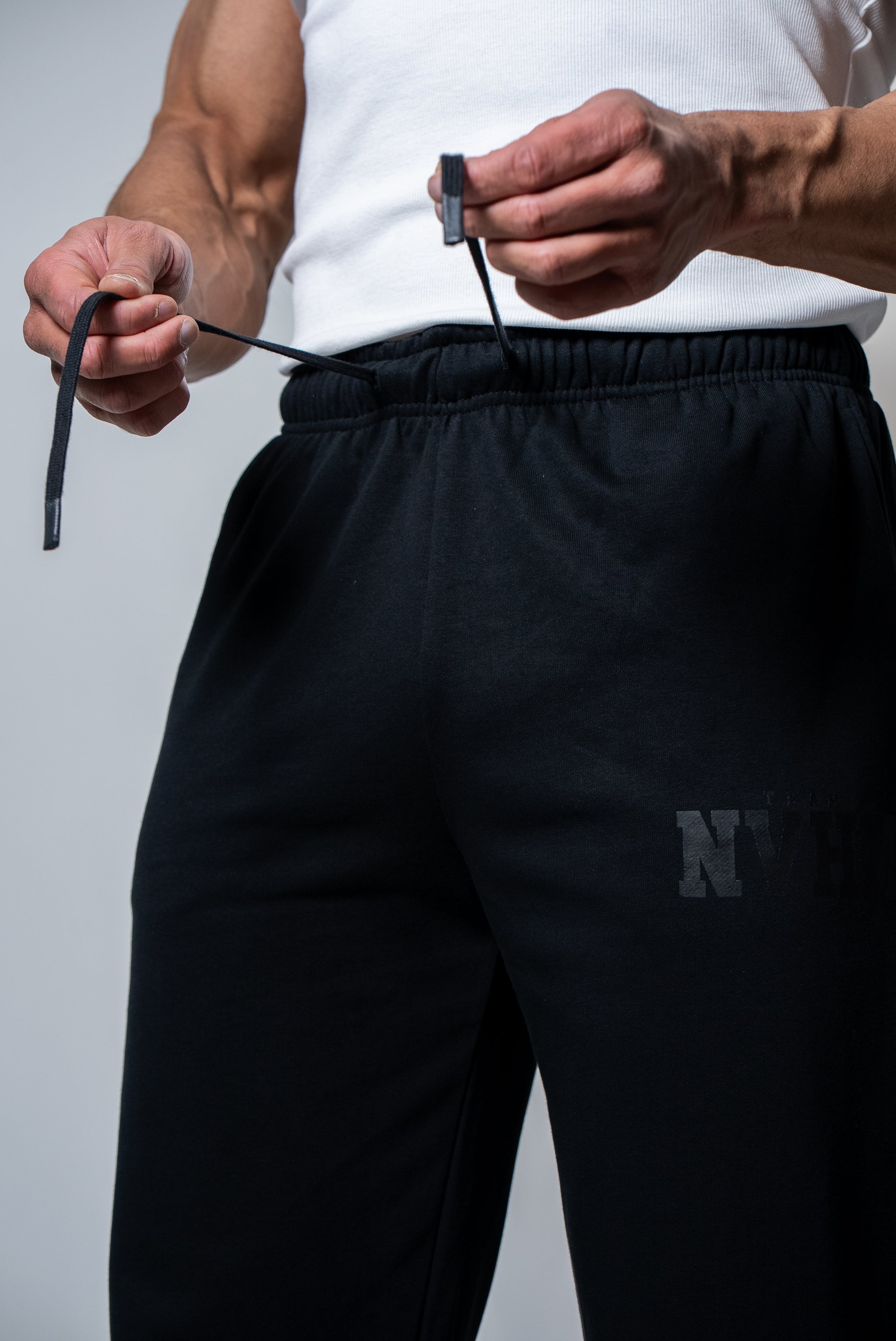 Legacy Straight Leg Sweatpant