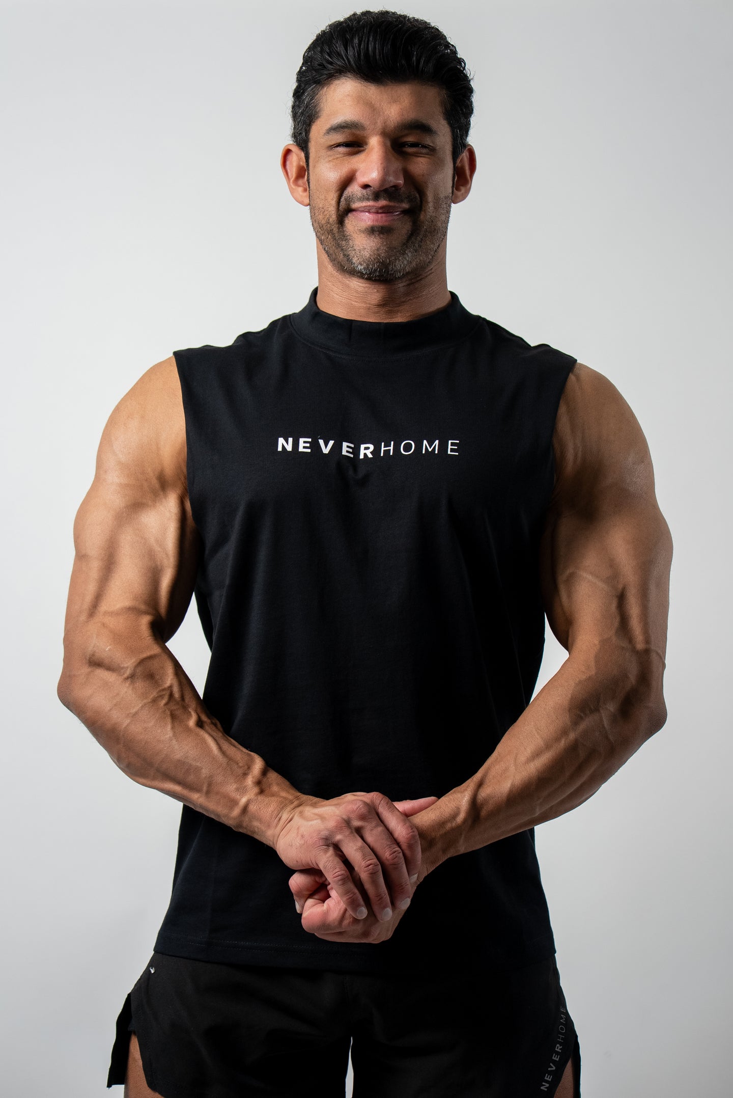 CUT OFF BLACK (NEVERHOME LOGO) Slim fit