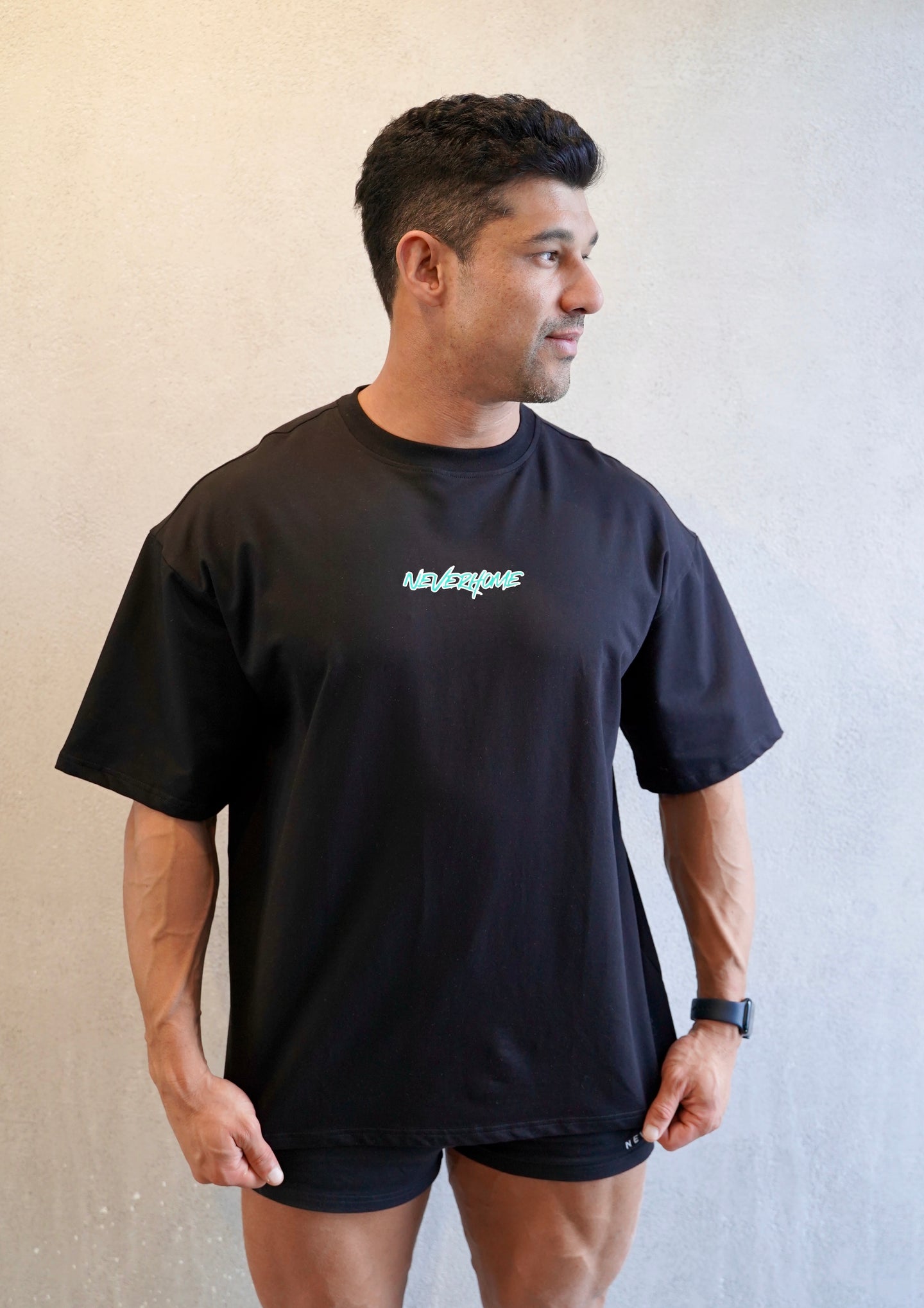 OVERSIZE TEE QUITTING ISN'T AN OPTION